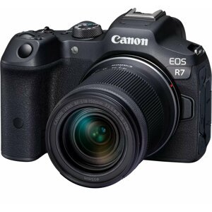 Canon EOS R7 + RF-S 18-150 IS STM - 5137C010